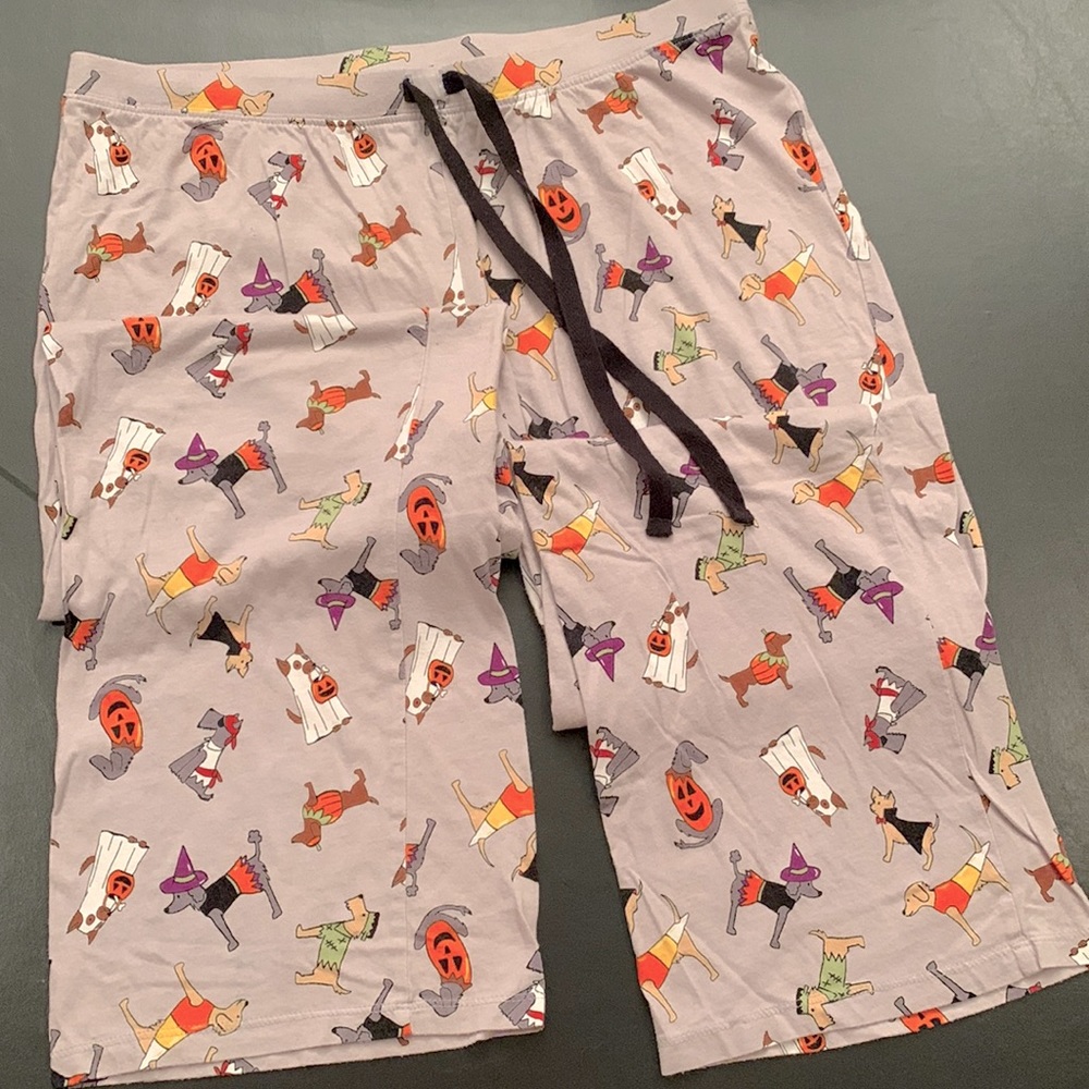 Cynthia Rowley Sleepwear pajama pants in Halloween dog prints and size large